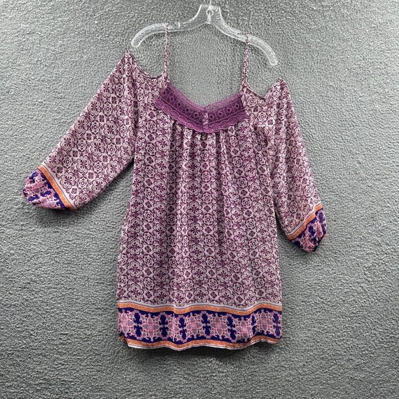 Xhilaration Womens‎ Top Medium Purple Geometric Cold Shoulder Sleeve Lined - Picture 1 of 15
